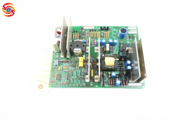 GE IC693APU300 PLC Module - Image 2