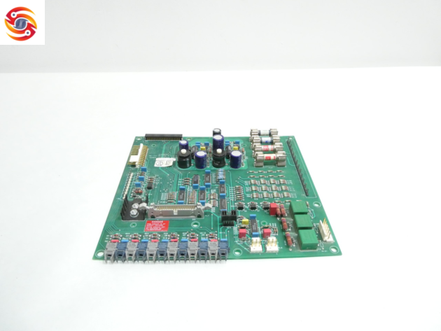Siemens C79458-L8000-A77 SIMATIC S7-1200 Digital Output Module