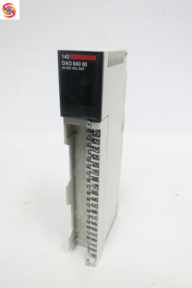 Schneider BCH0802011A1C Motor Driver, Advanced Industrial Control, High Efficiency - Image 2
