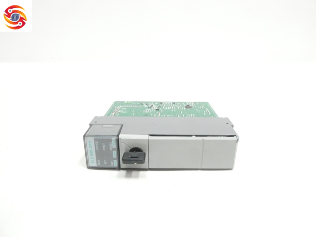 AB 1746-NO8V - High-Power Output Module for Industrial Control Systems - Image 2